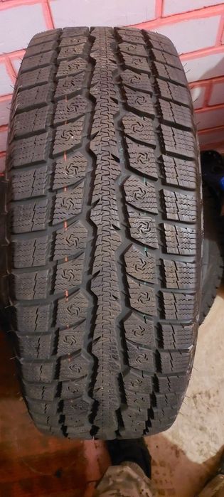 Toyo Observe GSi-6 LS
235/70 R16 106H Подробнее: