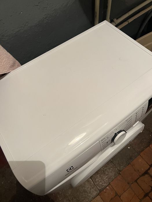 Пральна машина Electrolux