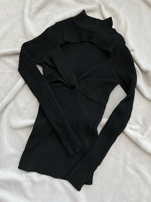 Приталена кофта ZARA