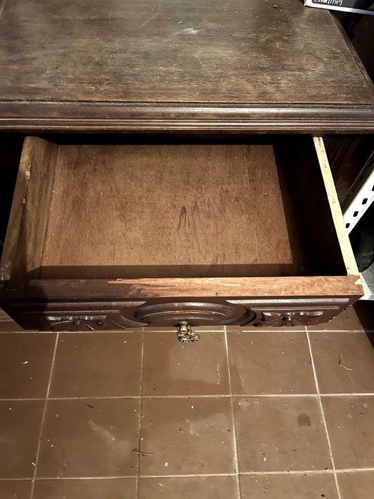 Móveis de madeira desde...