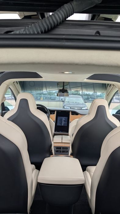 Tesla Model X 2019 VIN 5YJXCBE24KF150807 фото оголошення 14 з 18