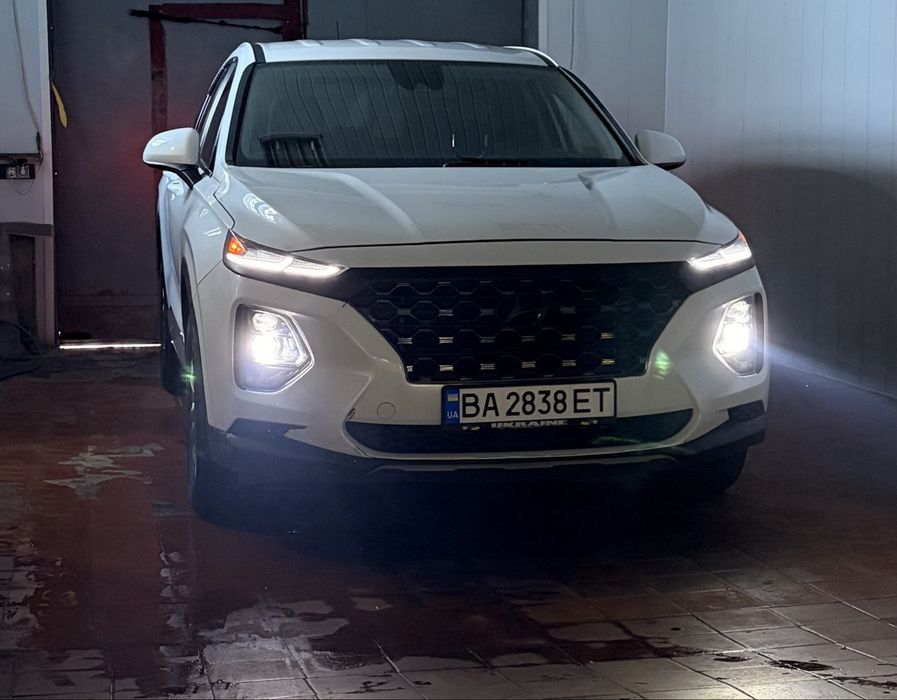 Продаю Hyundai Santa FE 2019 SE