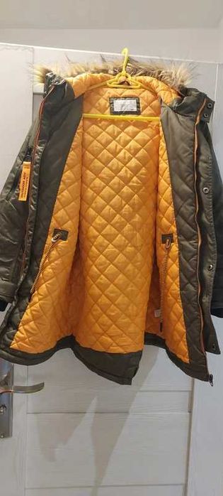 Reserved Długa ocieplana kurtka Parka płaszcz Płaszczyk 140