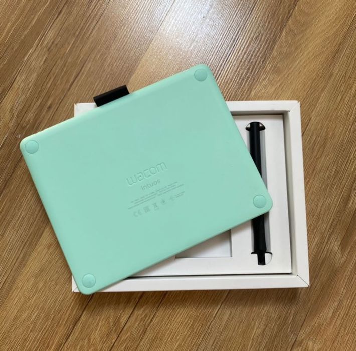 Tablet graficzny WACOM Intuos S pistacja