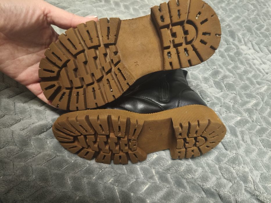 Шкіряні зимові чобітки