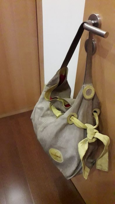 Carteira pele genuína Missanga