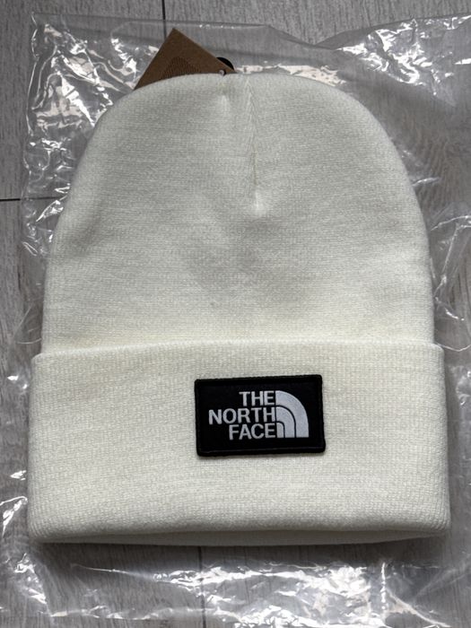 Biała czapka zimowa tnf TheNorthFace the north face
