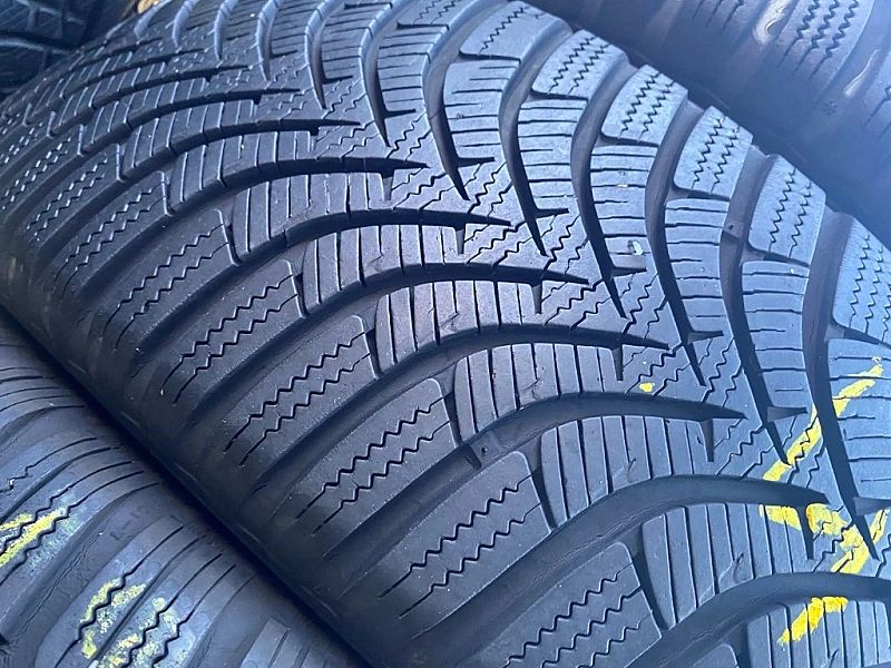 195/65r15 Hankook Winter RS2_6,8mm_4szt_(49)