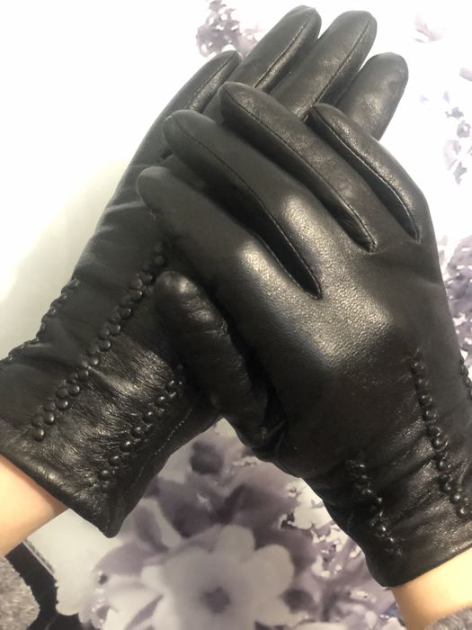 Кожані перчатки