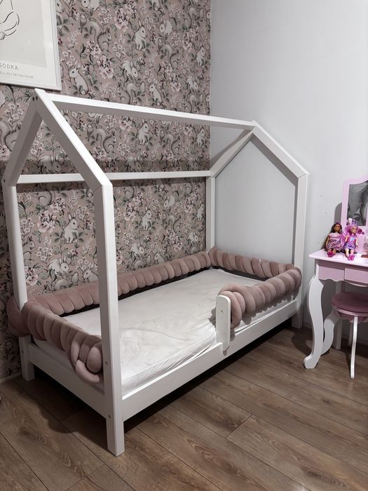 Łóżeczko dzieciece domek biale drewniane 120x60cm