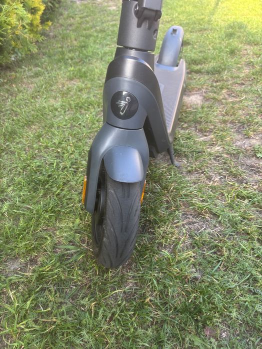 Hulajnoga Ninebot E2 Pro