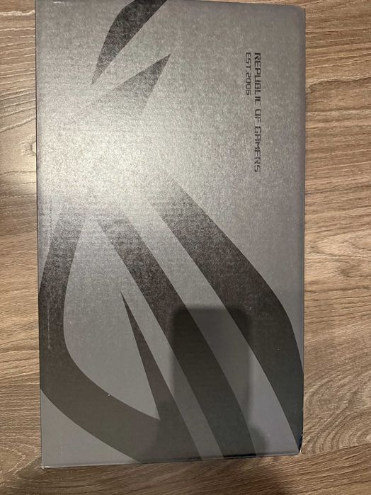 Laptop ASUS ROG Zephyrus G14 GA403WR, RTX 5070TI, 2TB SSD, 32 GB RAM