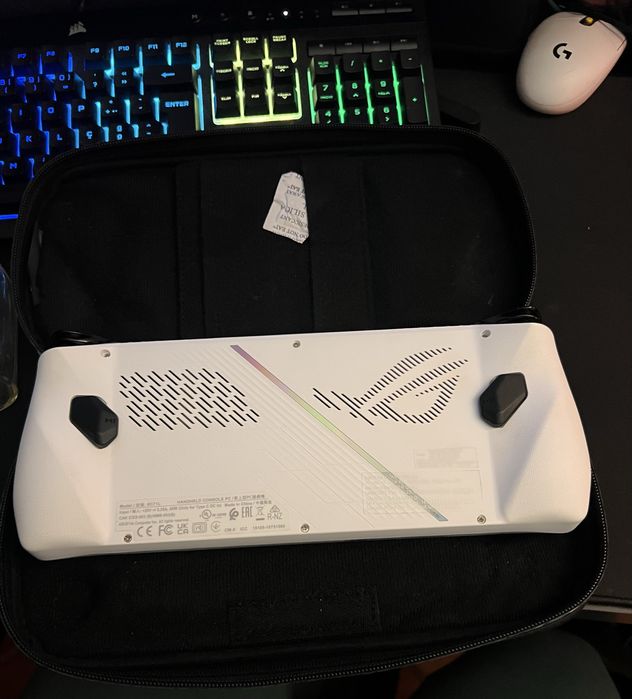 Asus ROG Ally Extreme 7″ FHD 120Hz