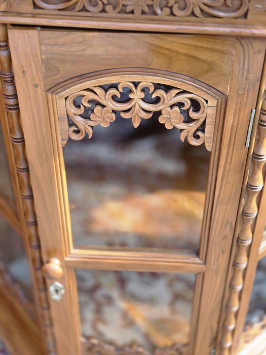 Niska komódka witryna narożna indyjska akacja #1804 Stylowy Węgrów