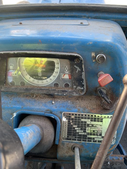 Ford 3600 z turem nie case