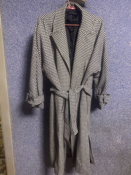 Жіноче пальто з принтом