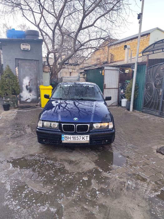 Продам легендарную BMW e 36