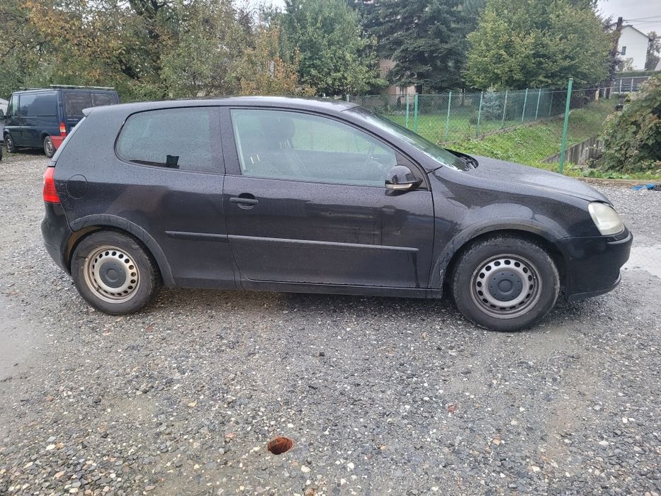Sprzedam Golf 5 1.9 tdi