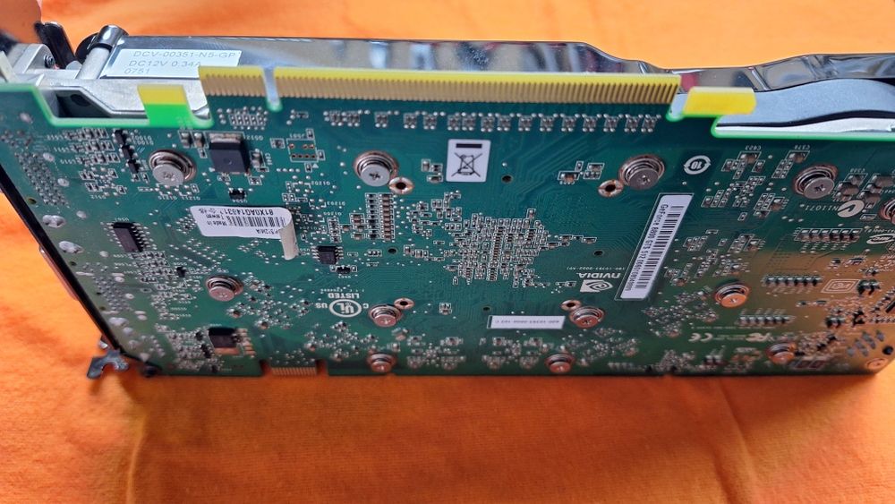 Plagra gráfica Asus 8800 GTS 512