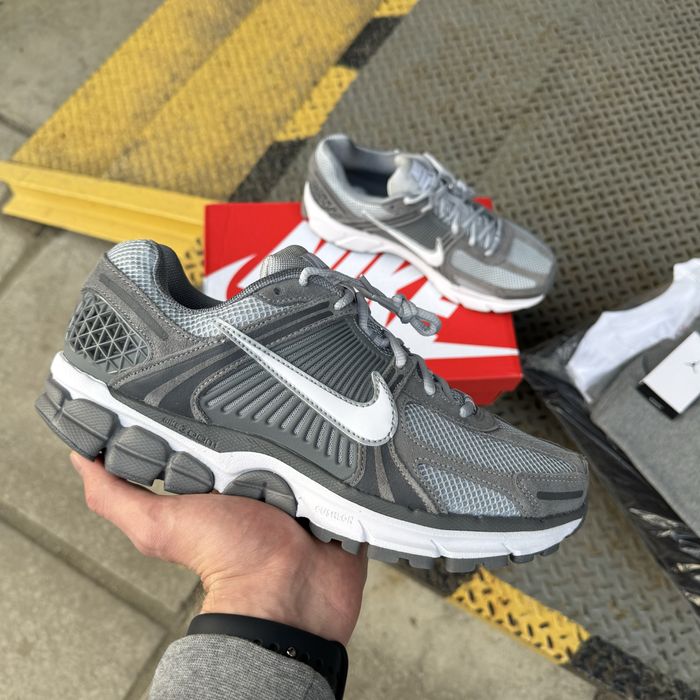 ‼️ОРИГІНАЛ‼️ Nike Zoom Vomero 5 (HF1553-003) кросівки чоловічі найк