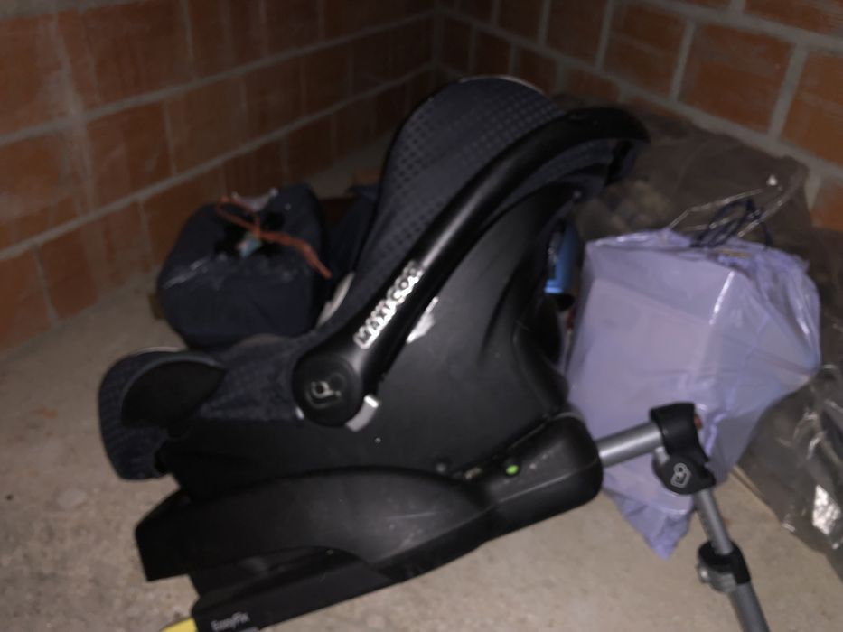 Cadeira de bebé maxicosi