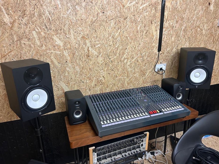Mesa de som soundcraft lx 7  24 canais