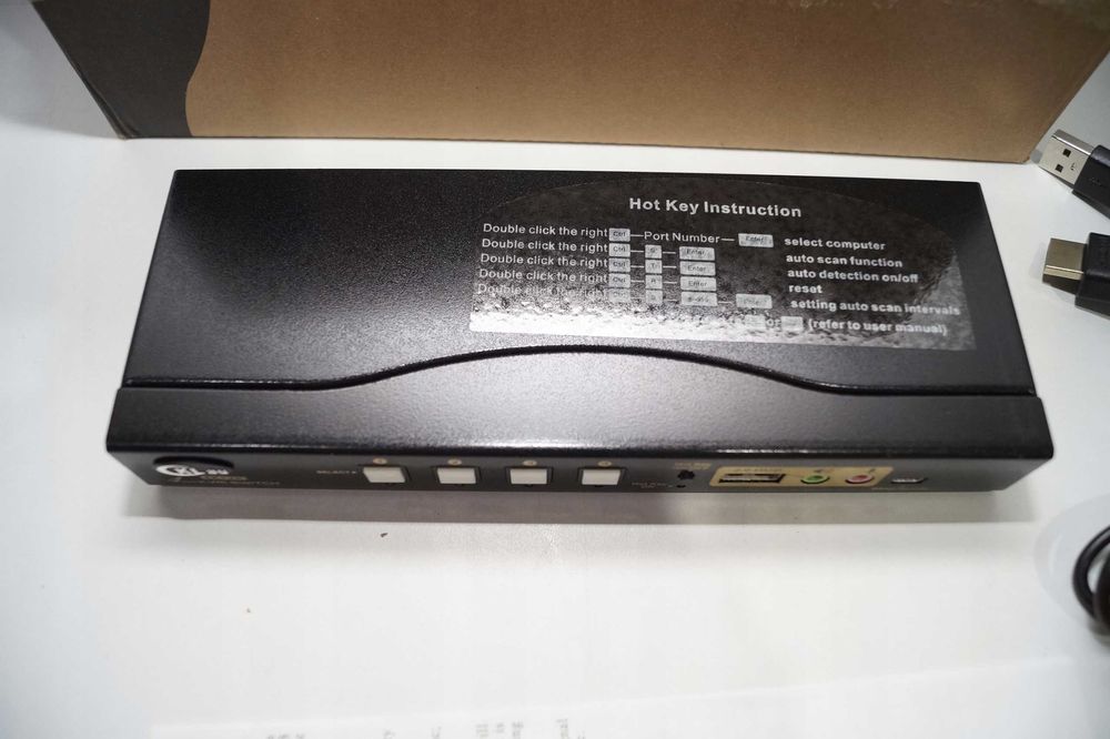 1948 Przełącznik KVM CKLau HDMI 4-portowy 4-portowy 4K 60Hz SWITCH