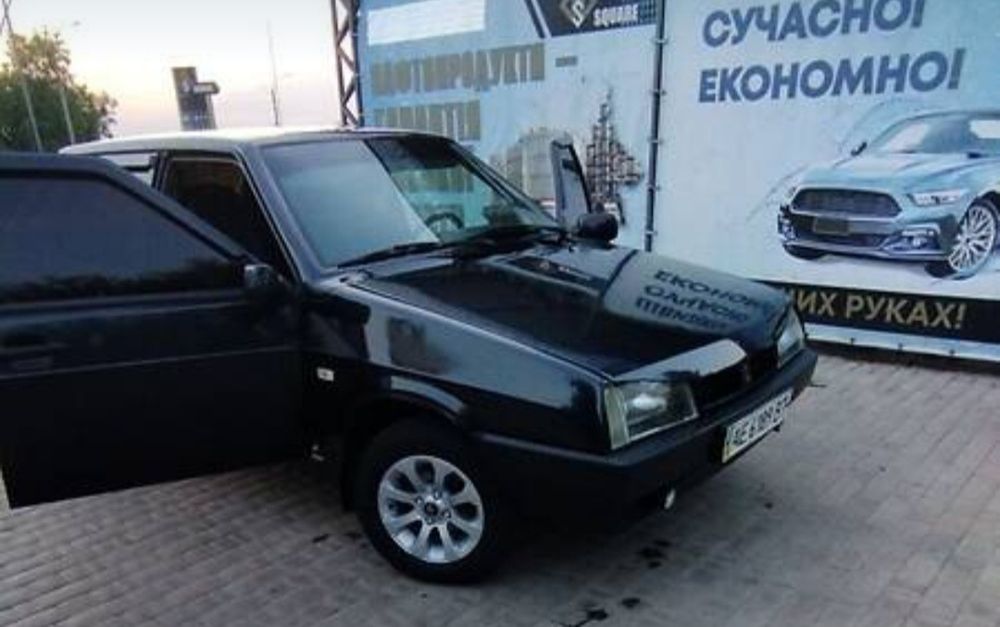 Ваз 21099 2004г.