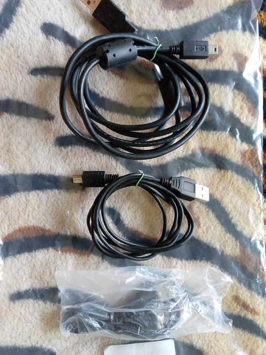 Зарядка Globtek gtm 41134-0606-1,0 для планшетов, кабеля  мини юсб