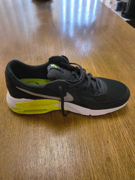 кросівки NIKE Air Max EXCEE, 2 пари