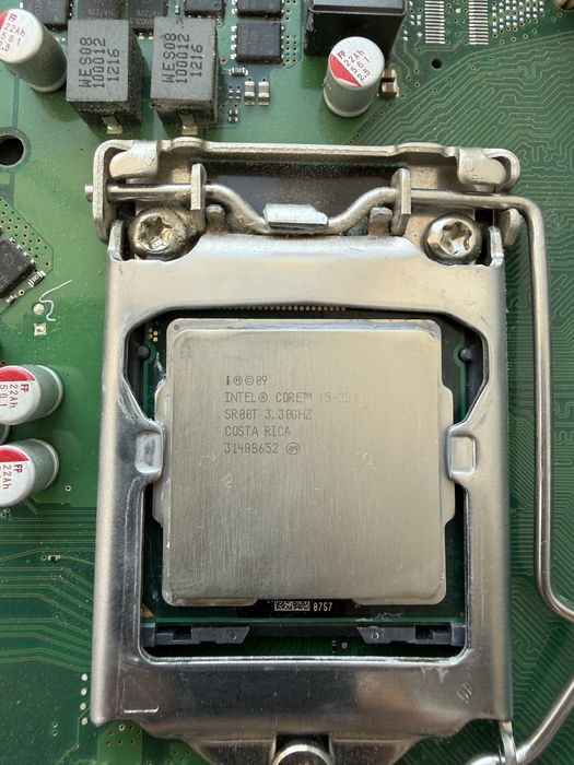 Процесор I5 2500 / DDR3-12Gb / матер.Fujitsu