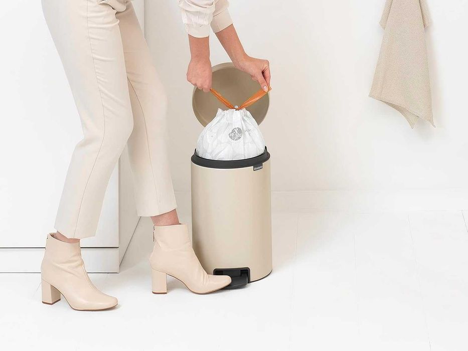 Brabanta - Newlcon Kosz Pedałowy 12 L Beżowy Z Wadą