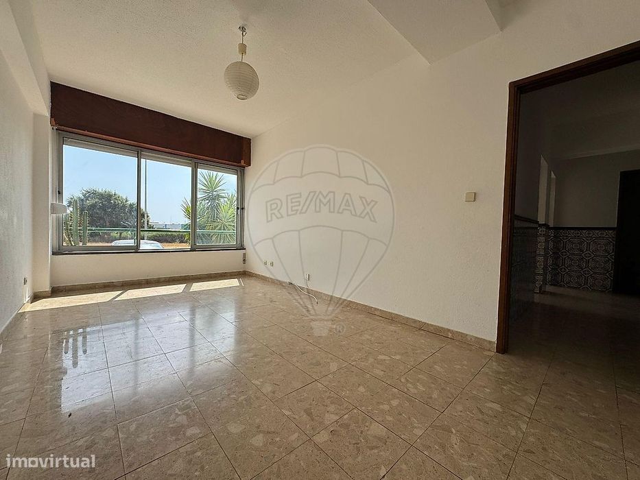 Apartamento T2 para arrendamento