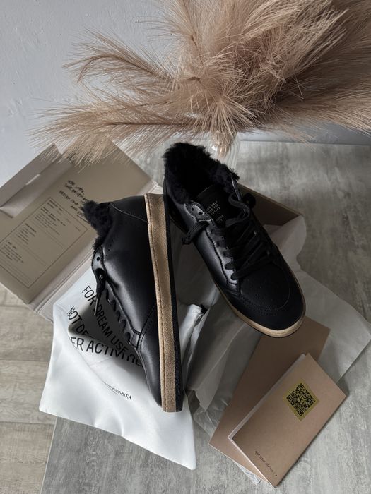 Кеди голден гуси , golden goose кеди . У наявності 40 р /25.5 см