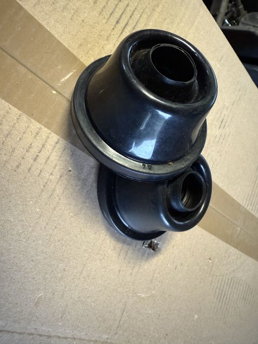 Oslony gumowe mieszki skrzyni biegow fiat 126p