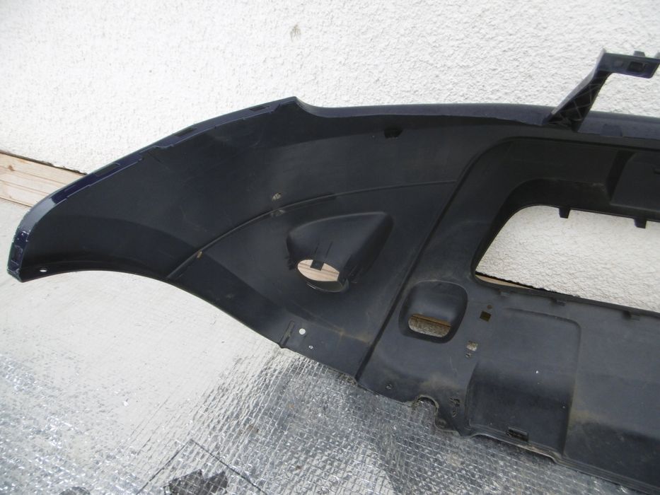 dacia duster - zderzak przód oryginał