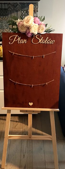 Plan stołów tablica i sztaluga / ślub wesele chrzciny