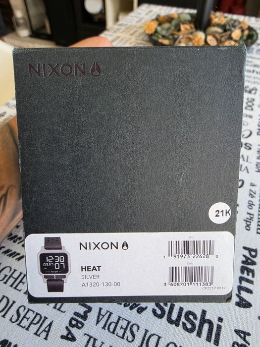 Relógio Nixon Heat Silver