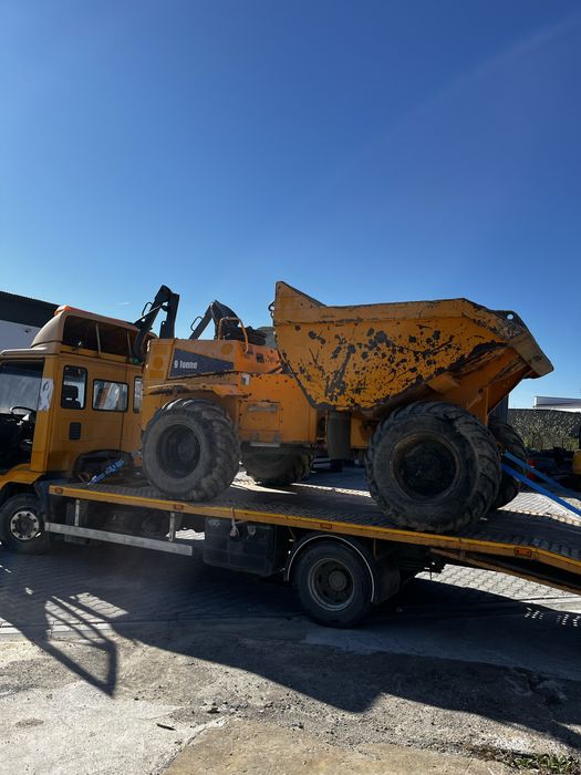 Uslugi koparka koparko-ładowarka