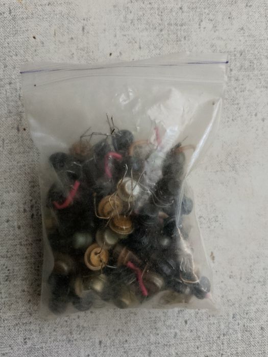 Транзистор серії П 403,416,ГТ311-108 шт.