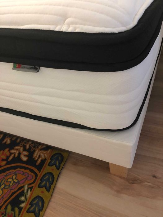 Colchão Space Pocket super novo com summier 140X190