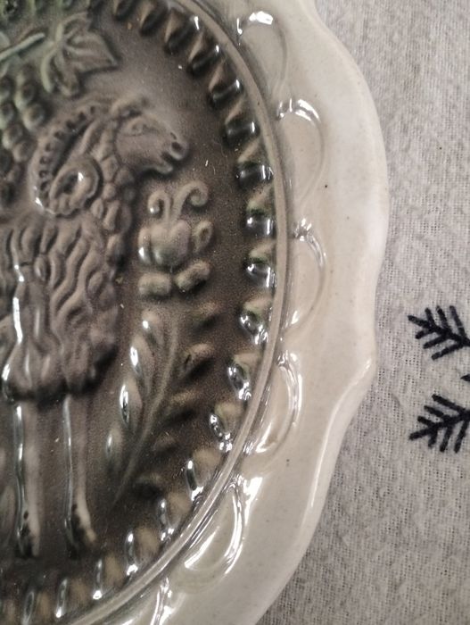 Тарелка декоративна Баран виноградна лоза