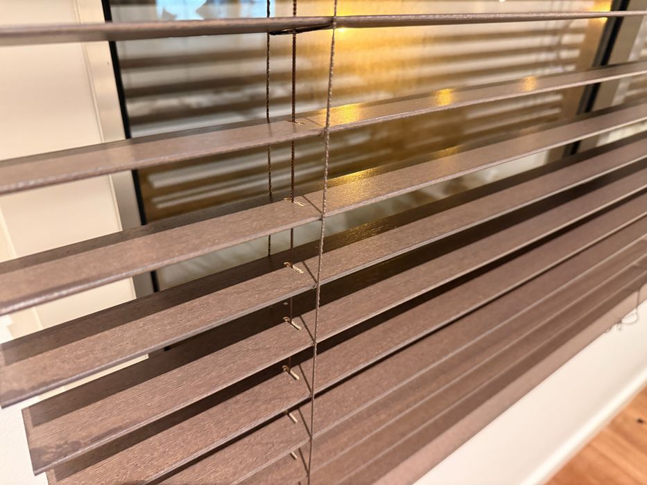 Venezianas automaticas estor madeira