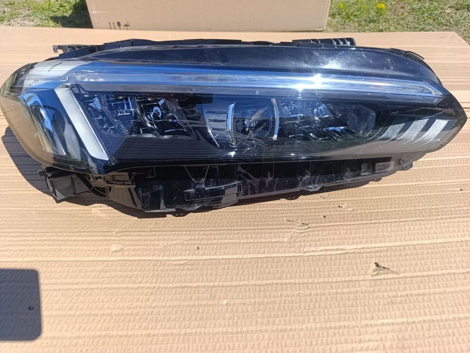 Honda Civic XI lampa prawa full led soczewka bdb stan