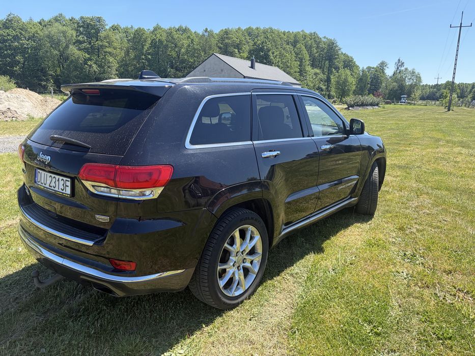 Jeep Grand Cherokee Summit