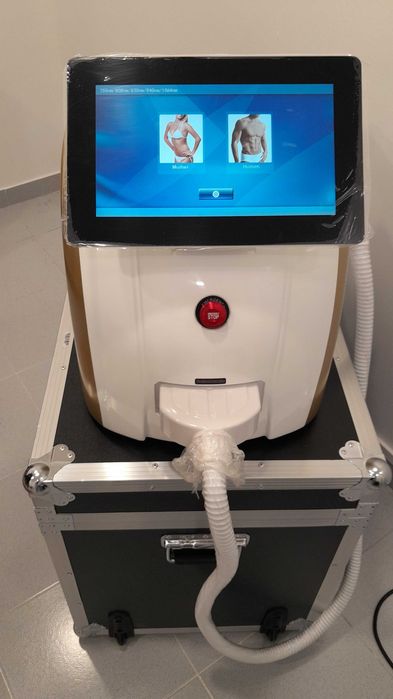 Máquina de Laser Diodo 5 Ondas, práticamente nova, com apenas 5 meses de uso.