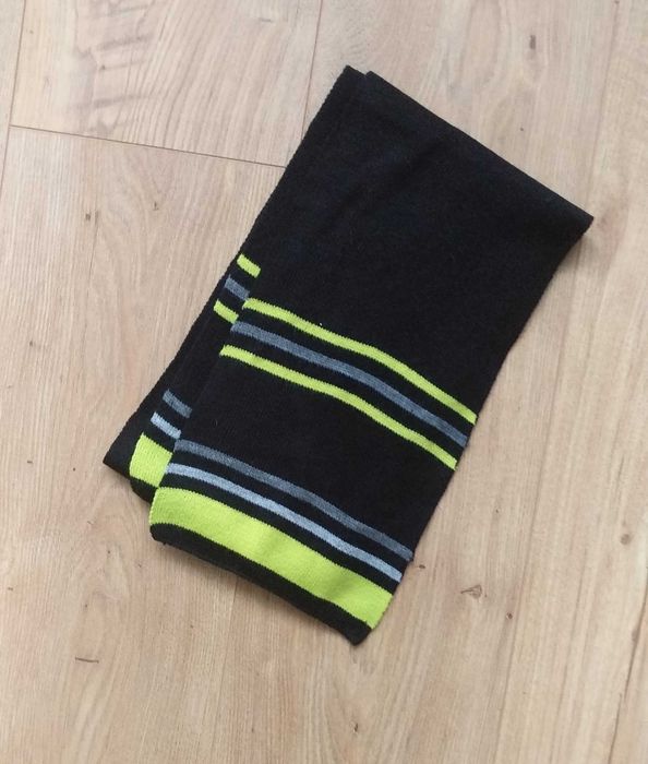 Szalik repoeter super