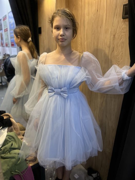 Платье на девочку 9-10 лет