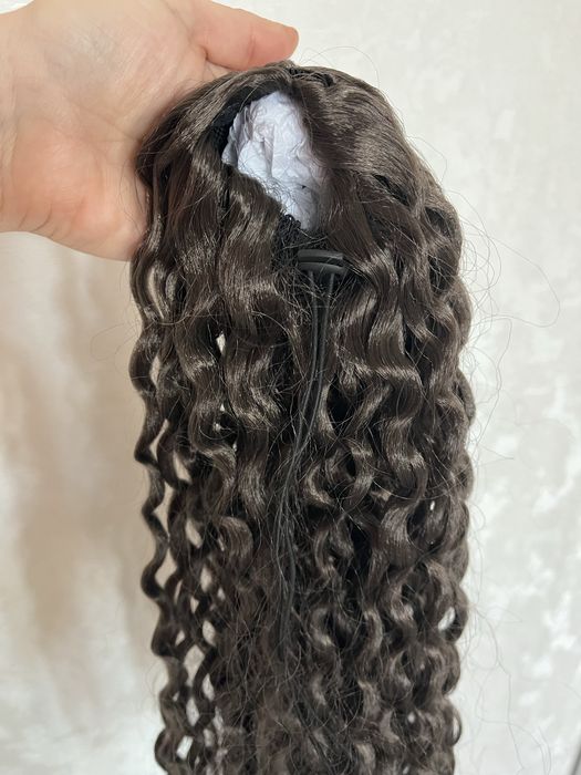 Хвіст з волосся, резинку з волосся