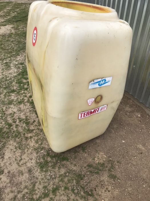 Beczka do opryskiwacza polowego